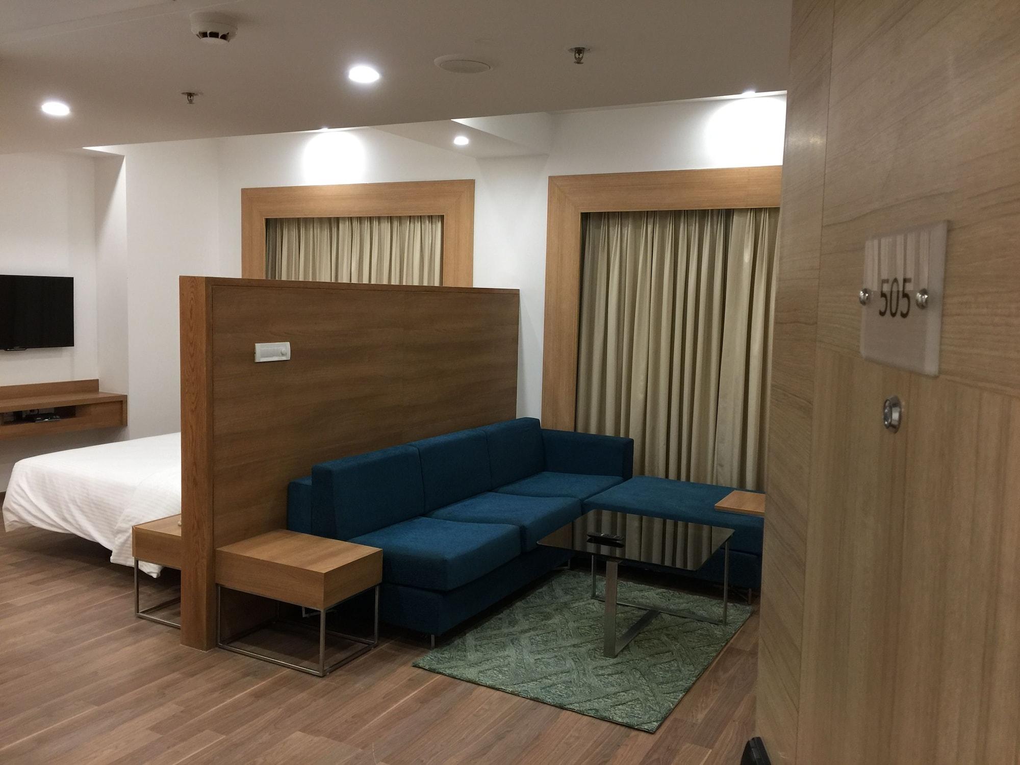 Lemon Tree Hotel, Sector 60, Gurugram Gurgaon Eksteriør bilde