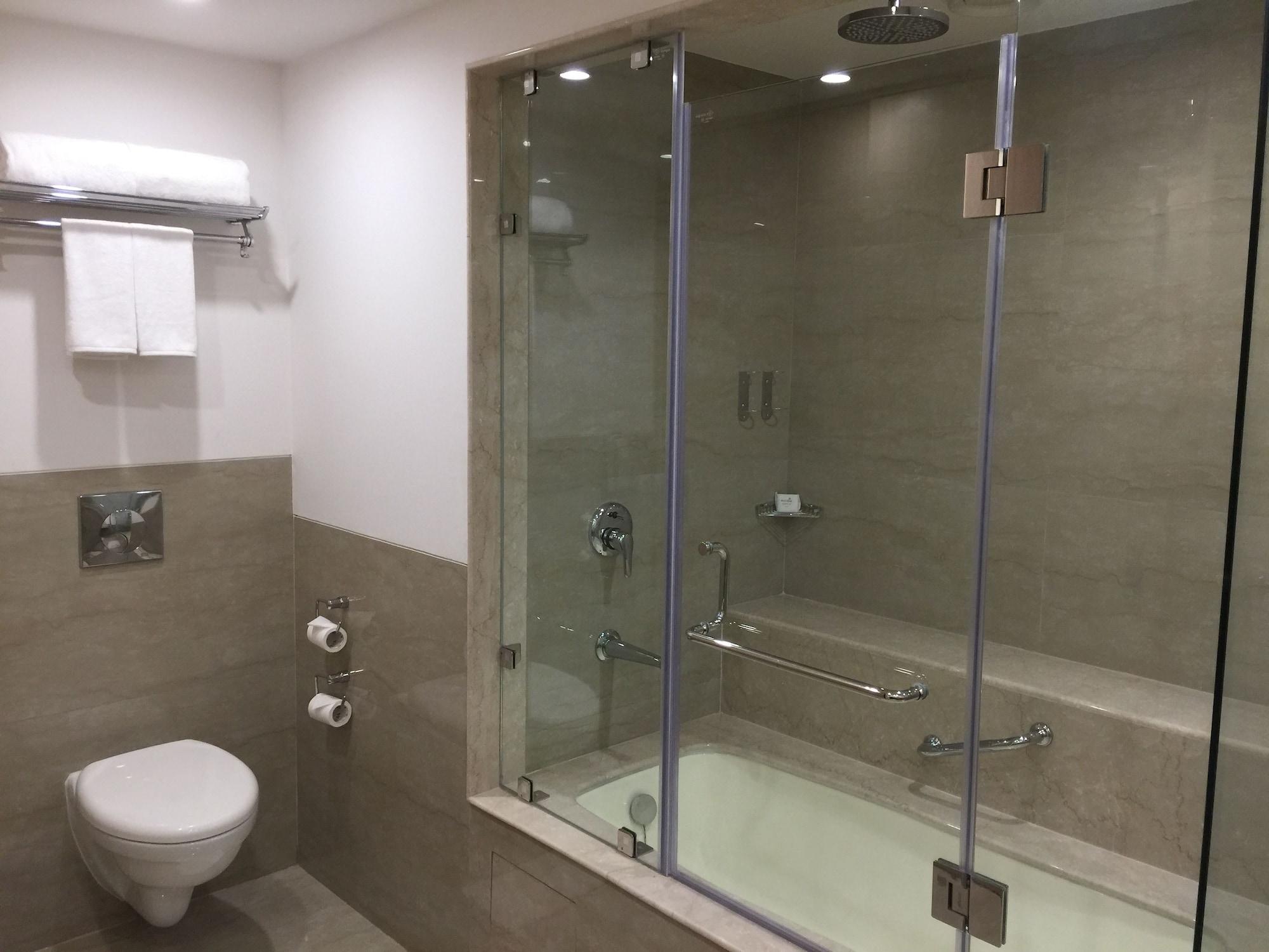 Lemon Tree Hotel, Sector 60, Gurugram Gurgaon Eksteriør bilde
