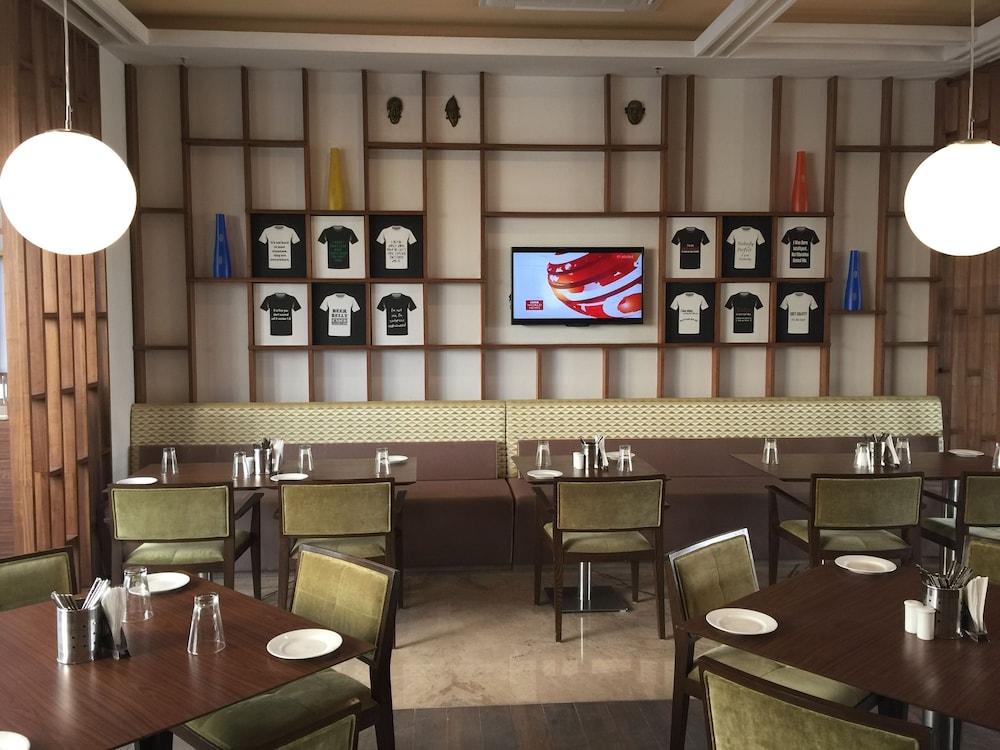 Lemon Tree Hotel, Sector 60, Gurugram Gurgaon Eksteriør bilde